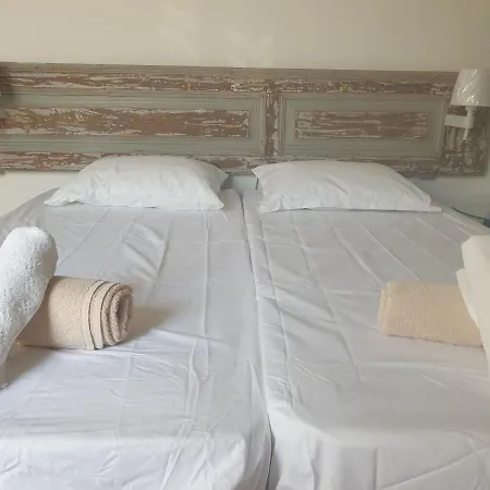St@y Tunes Guest house