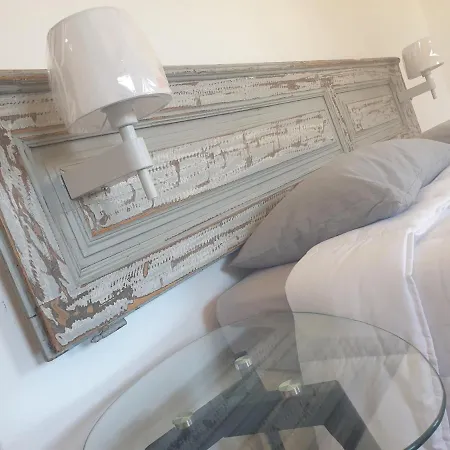 St@y Tunes בית הארחה